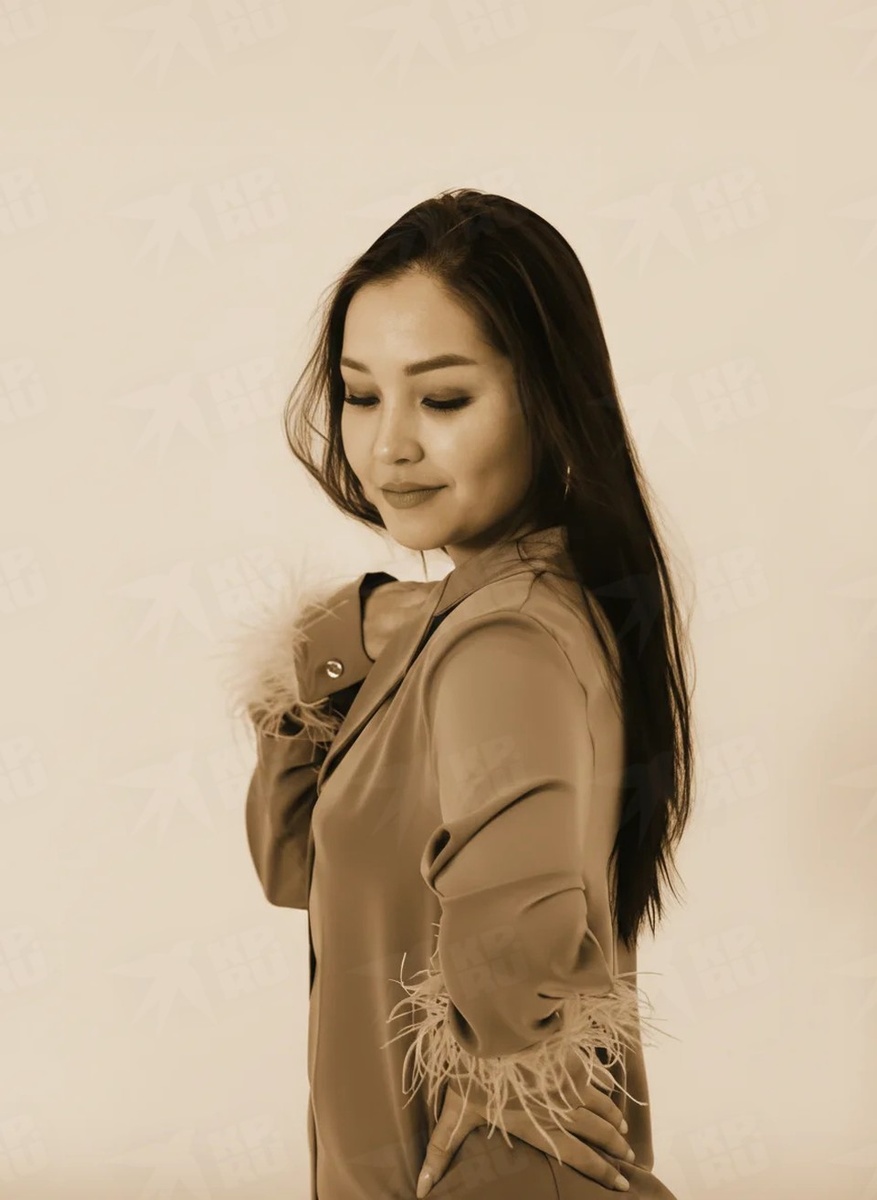    Айым была очень красивой и доброй, говорят в Чадане. Фото: архив семьи.