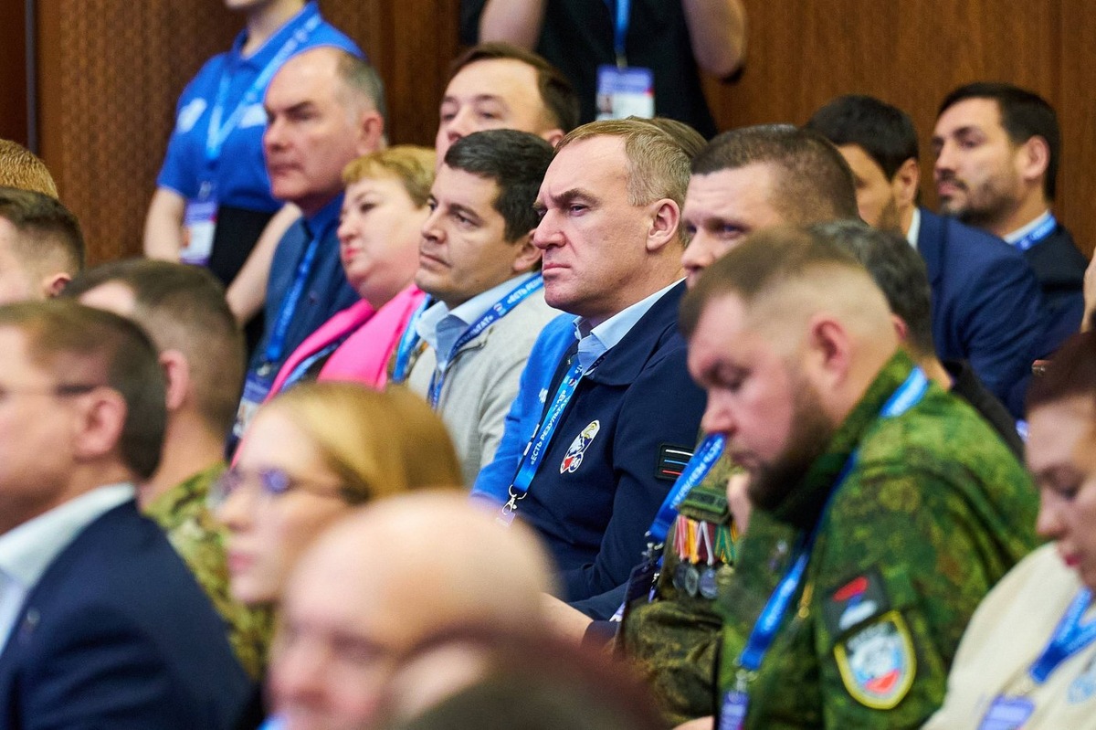    Руслан Кухарук пригласил югорчан поделиться идеями для формирования Народной программы 2.0.