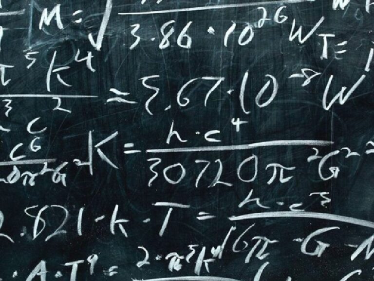    Иллюстрация к материалу: Избыточный вес у детей связан с успеваемостью по математике