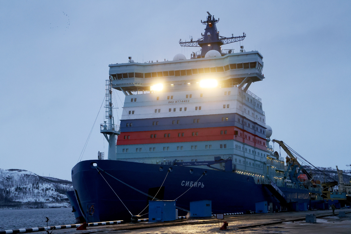 Автор фото: Сергей Карпухин / ТАСС. Атомный ледокол проекта 22220 "Сибирь" на территории предприятия "Атомфлот".