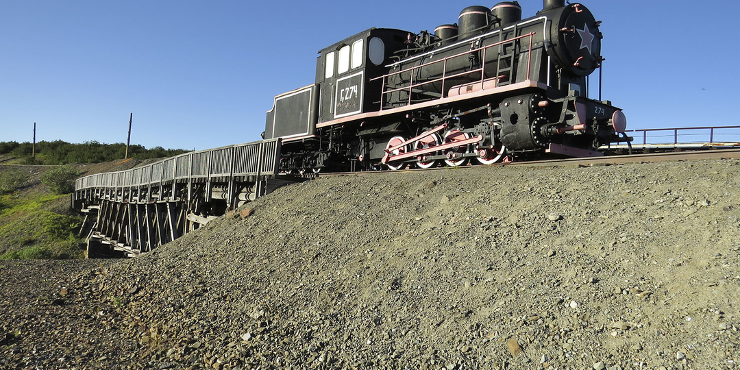 Норильская железная дорога - рельсовый "остров" в Арктике. Как устроена и что связует?