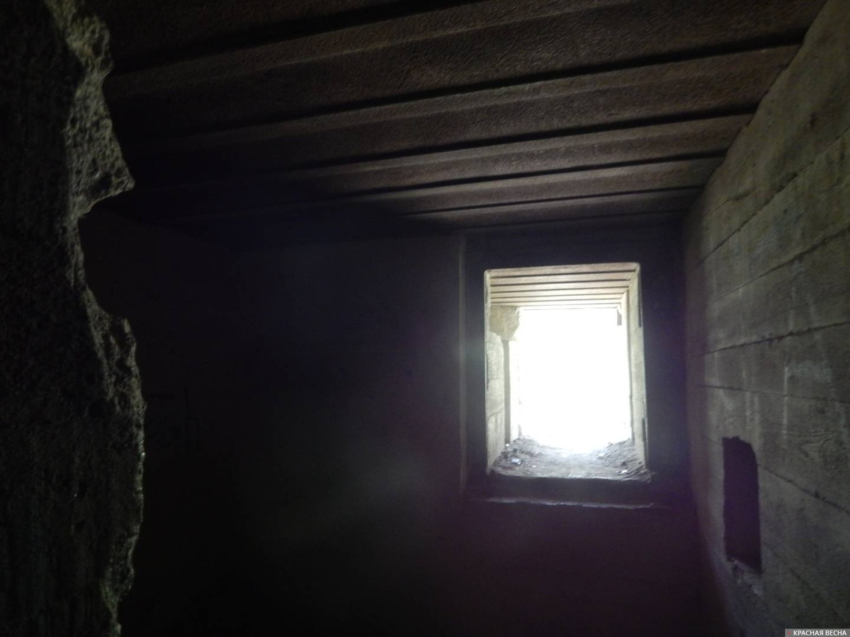     Внутри бункера   
(с) ИА Красная Весна