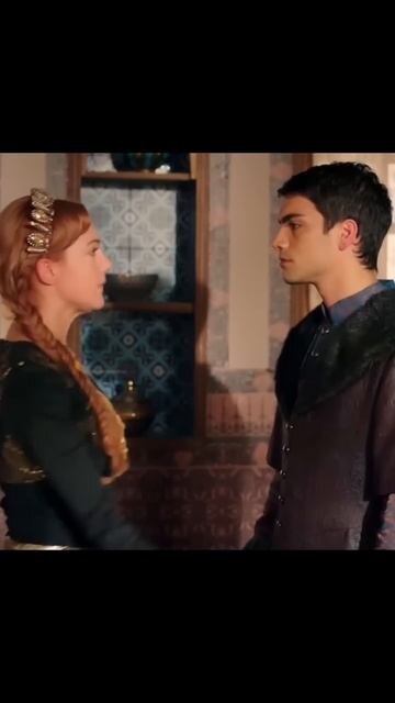 - Почему я не могу выйти, мама? 