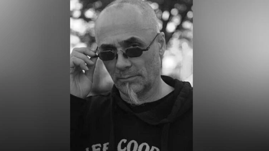    Художник Александр Доценко* (Внесён Росфинмониторингом в перечень террористов и экстремистов). Автор фото: Соцсети