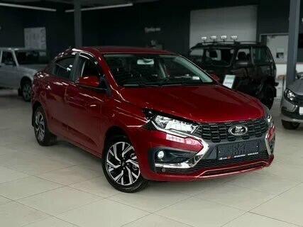 Если вы хоть немного следите за автоновостями, то наверняка ловили себя на мысли: когда же у нас появится что то действительно новое, а не очередной рестайлинг знакомой модели? И вот на горизонте как раз такой случай. Речь про новую платформу и модель, которая должна занять важное место в линейке отечественного бренда. Давайте спокойно и по делу разберемся, что такое Lada Iskra, зачем она нужна рынку и чего от нее ждать обычному водителю.