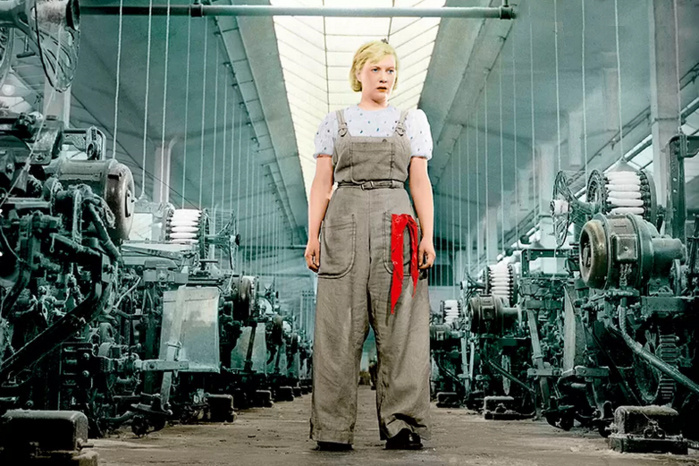    Фото: Кадр из фильма "Светлый путь" (Мосфильм, 1940 г., реж. Григорий Александров) Константин Большаков