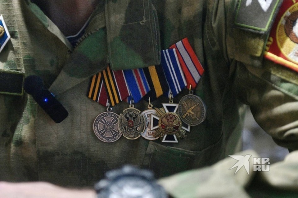    Военнослужащим из Свердловской области оказали помощь Ольга ЮШКОВА