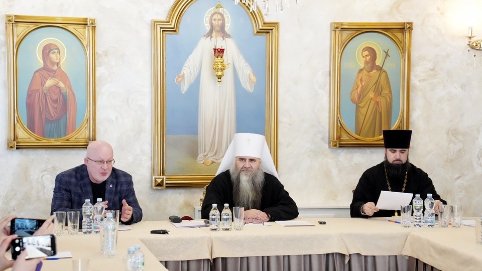    Митрополит Георгий призвал спасать демографию России. Фото: пресс-служба Нижегородской епархии