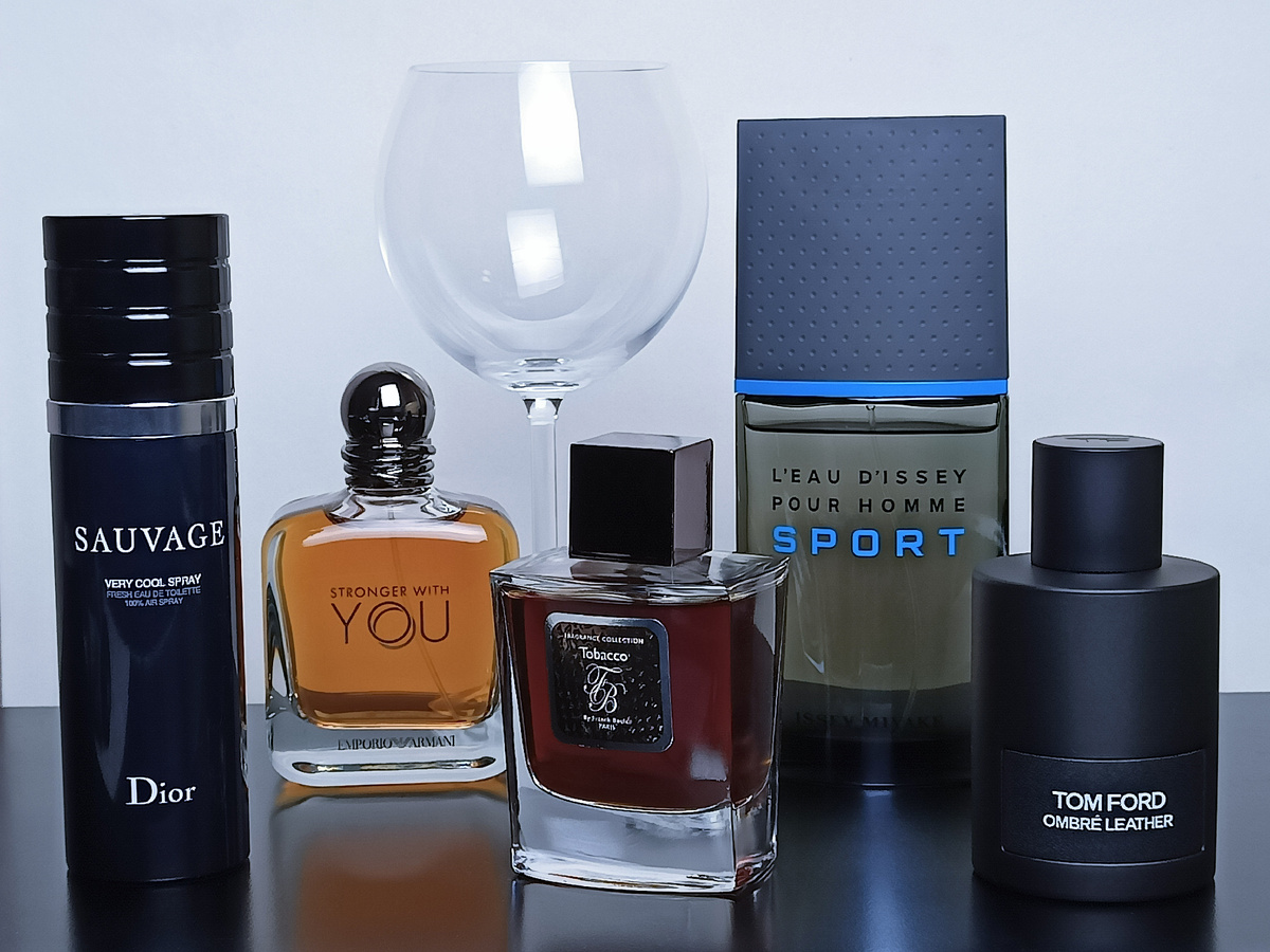 Ароматы для мужчин на 23 февраля. Фото Yacobs1