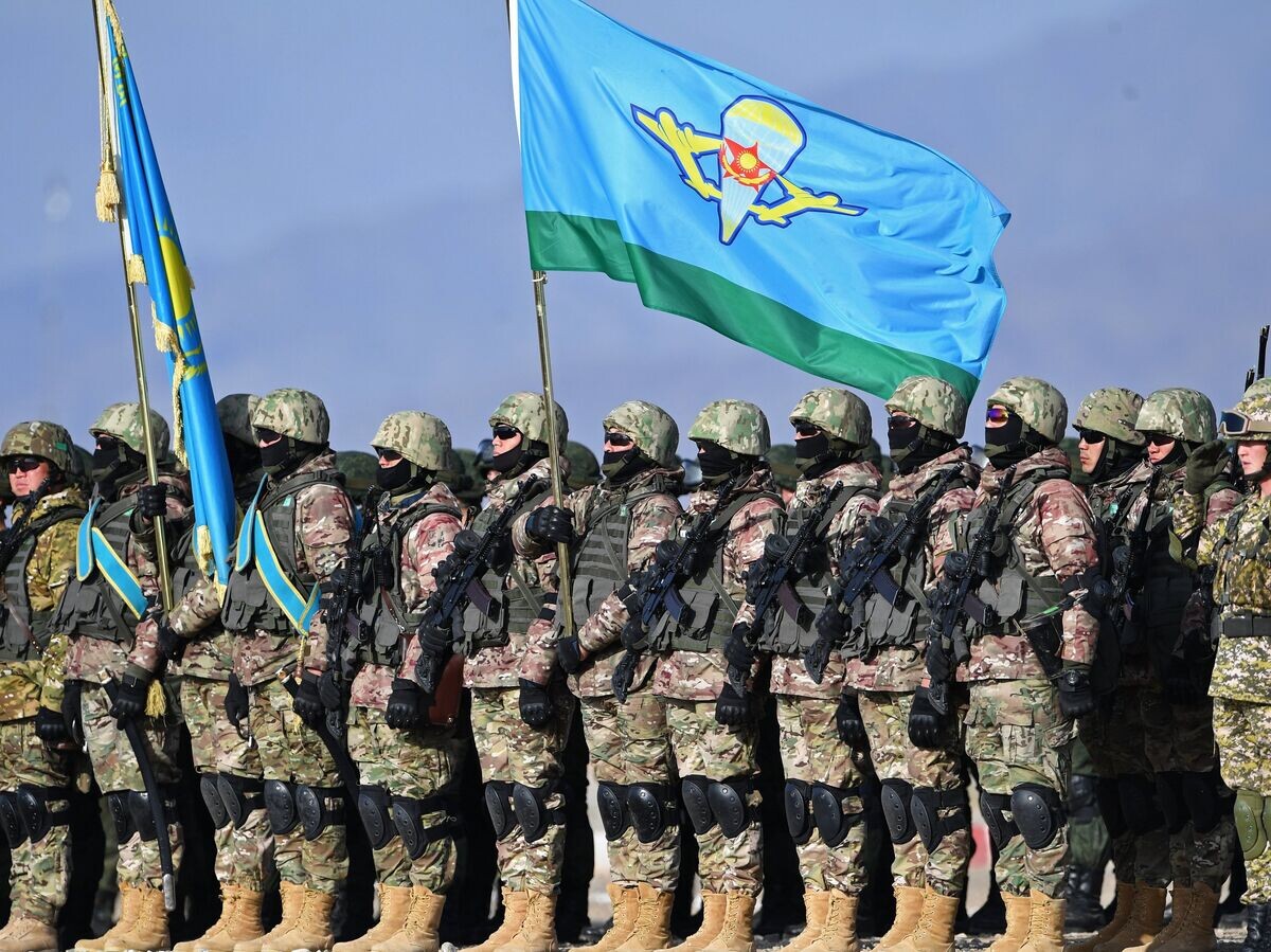    Военнослужащие армии Казахстана во время учений ОДКБ "Взаимодействие-2018" | © РИА Новости / Михаил Воскресенский