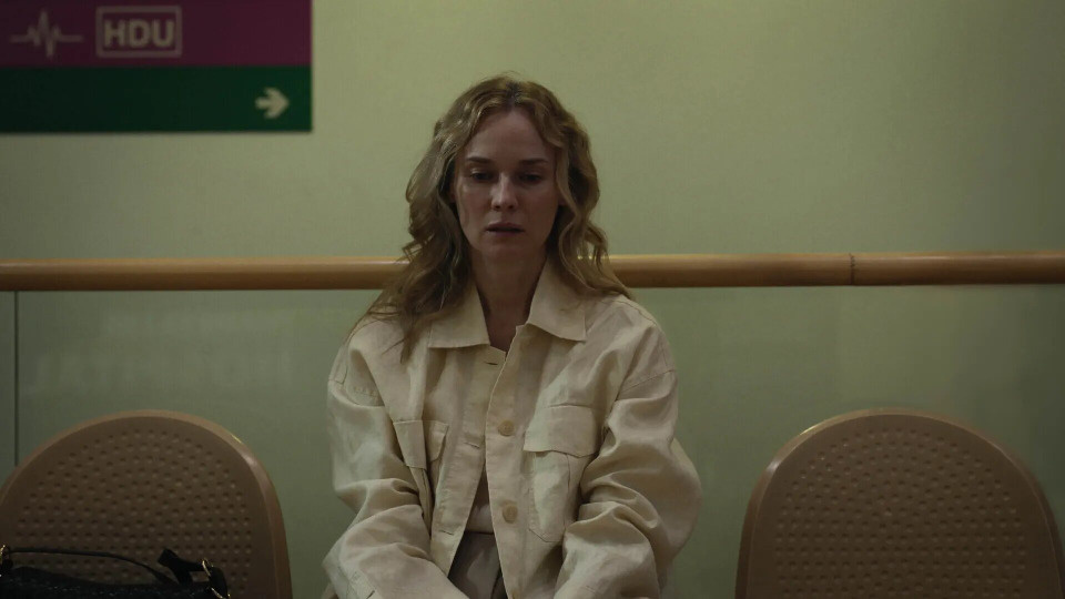Кадр из мини-сериала «Маленькие катастрофы», 2025 год, режиссер Эва Сигурдардоттир