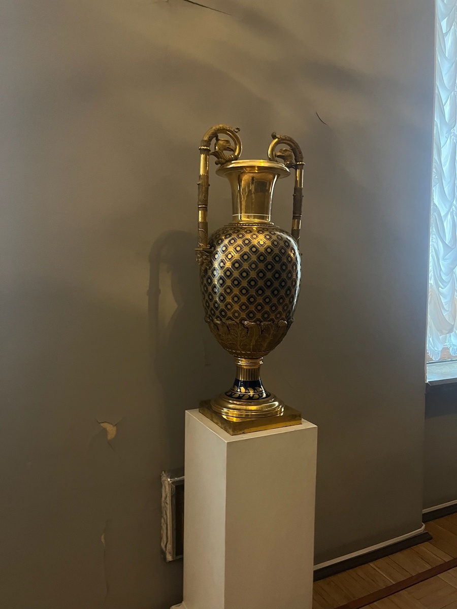 Министерский коридор в Зимнем дворце. Фото автора.