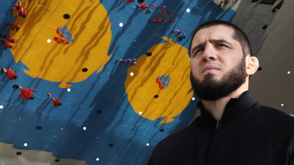    Ислам Махачев.Международная федерация самбо