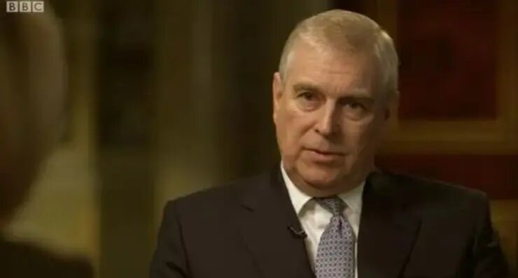    Экс-принц Эндрю. Фото: скриншот из видео британских СМИ