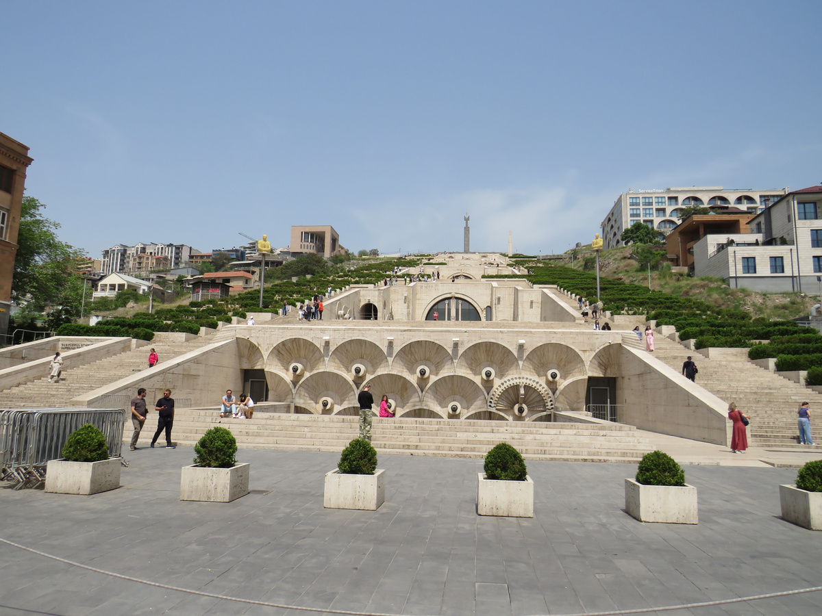 Каскад в Ереване