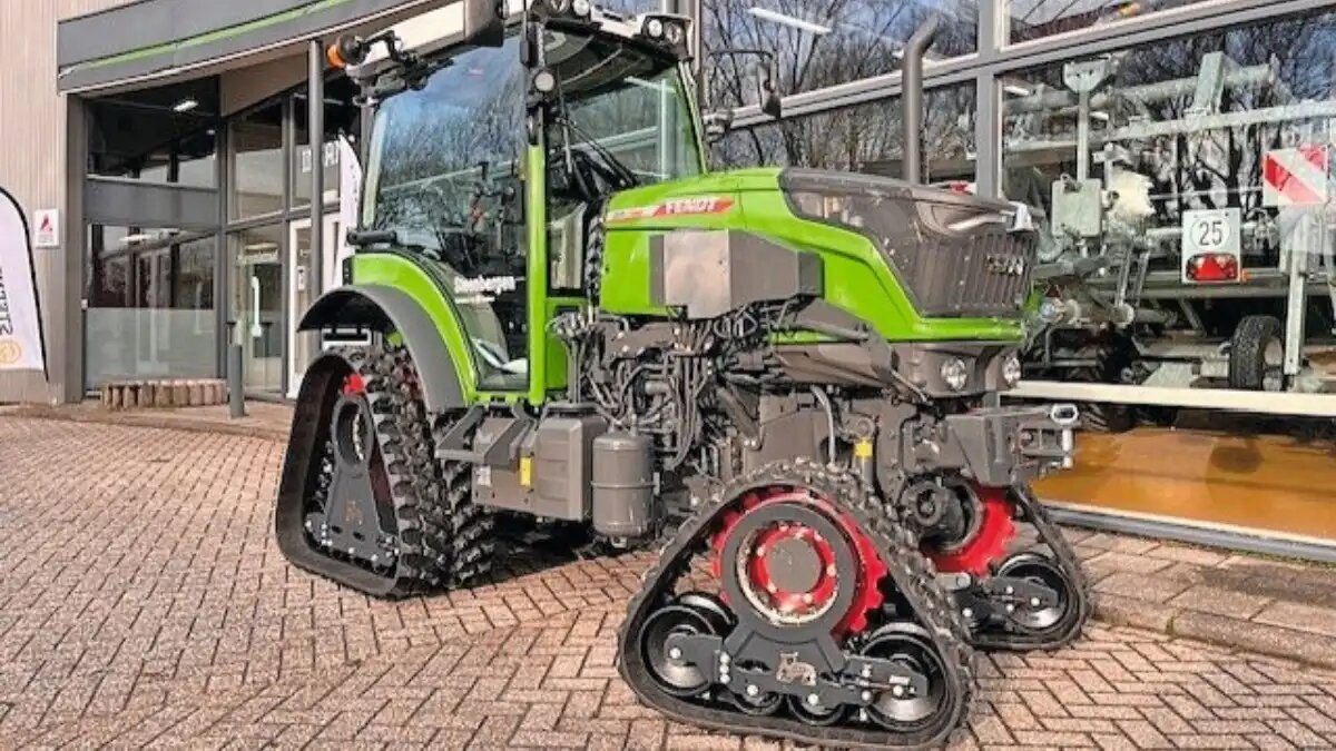 Фото: © Hegro Tracks
Компания Hegro Tracks представила новые компактные гусеницы для тракторов и другой техники