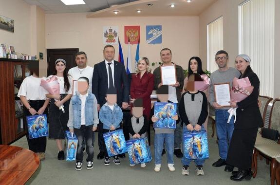 И опять «ценные специалисты»: в Краснодарском крае сертификаты на жильё получили только мигранты