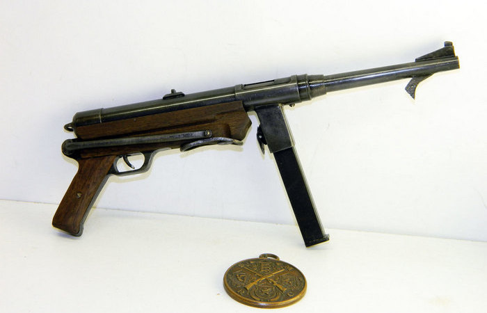 MP-36 Фольмера и Шмайсера. /Фото: rusminigun.com.