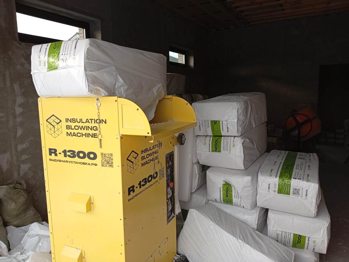 Оборудование для задувки Эковаты.