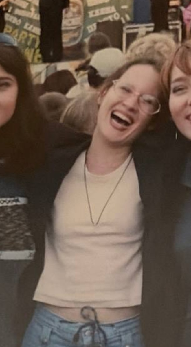 Вот, мое типичное лицо в 17 лет 