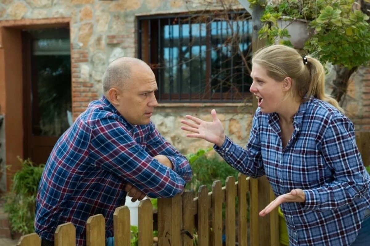    Бороться с борщевиком Сосновского будут обязаны все собственники, а не только владельцы сельхозземель. Неисполнение этой обязанности может привести к штрафу от 20 до 50 тысяч рублей.