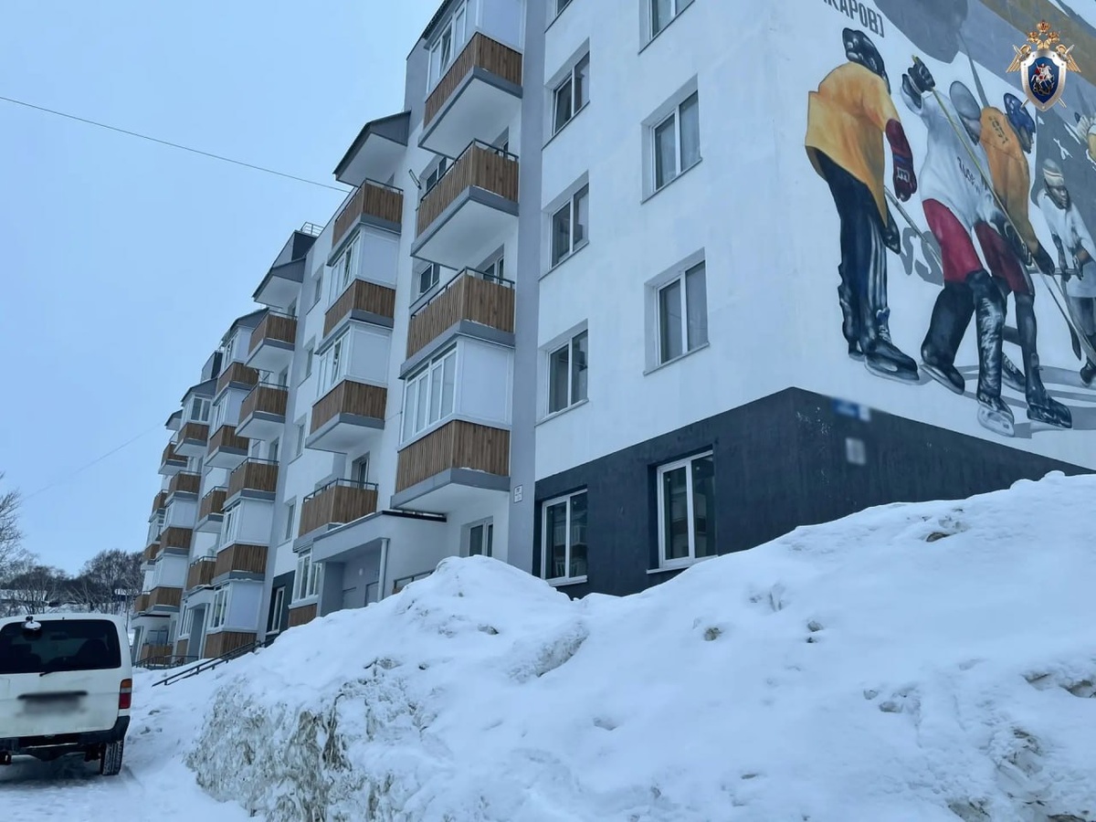    дом зима граффити