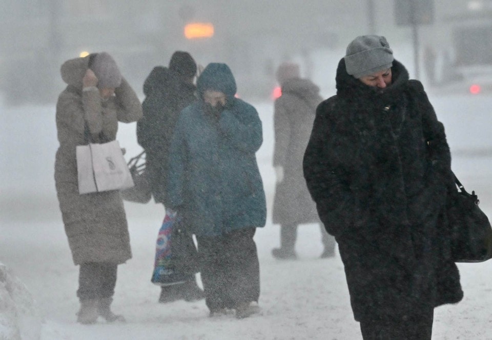    Ветер – восточный с переходом на юго-восточный Евгения ГУСЕВА