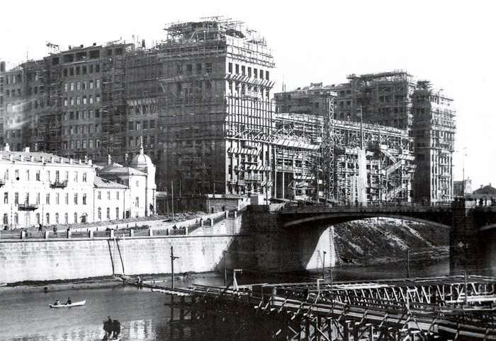 Строительство дома, 1930 год
