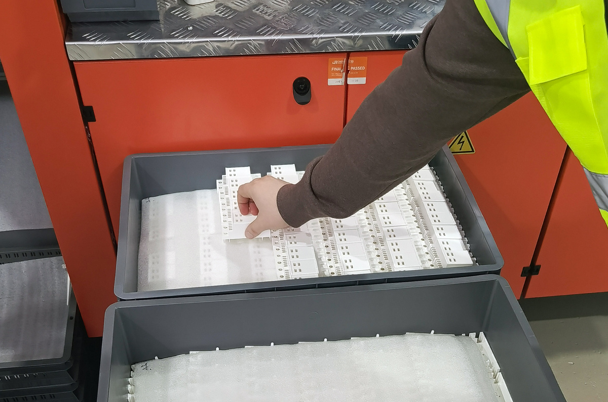 Готовые корпуса для реле