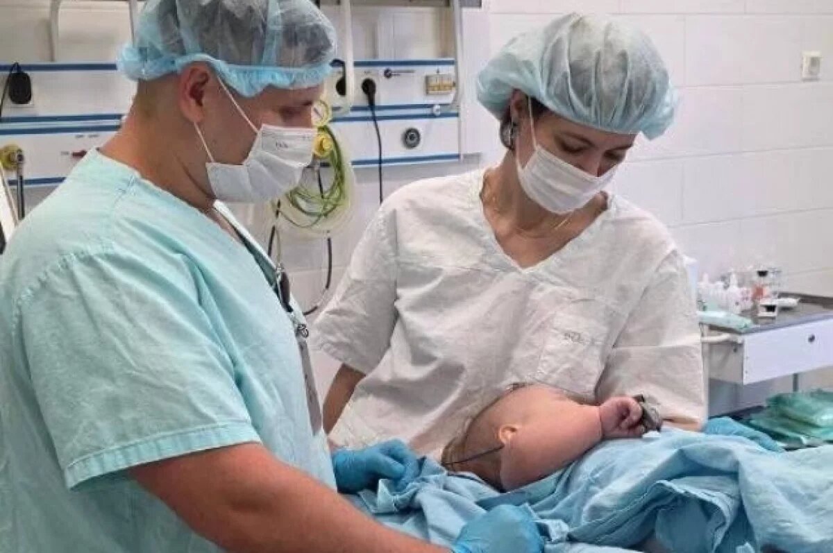    В Красноярске грудничок получил ожоги, упав между кроваткой и батареей