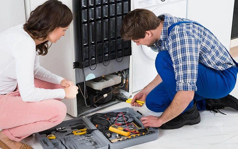 Мастер по ремонту бытовых холодильников на дому