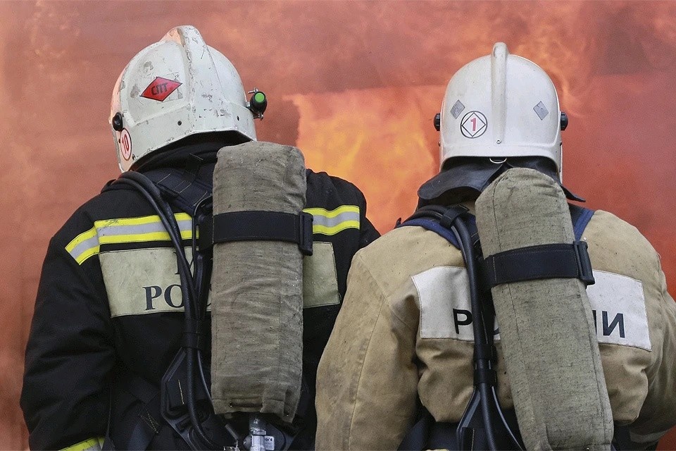    Пожар в автосервисе на востоке Москвы полностью ликвидирован Олег УКЛАДОВ