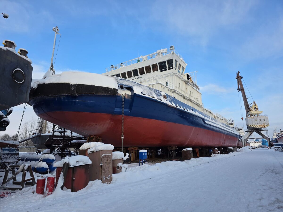   Ледокол «Авраамий Завенягин» проекта 1191