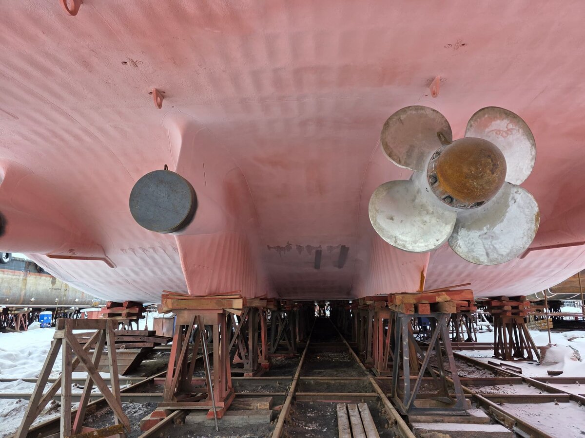   Ледокол «Авраамий Завенягин» проекта 1191