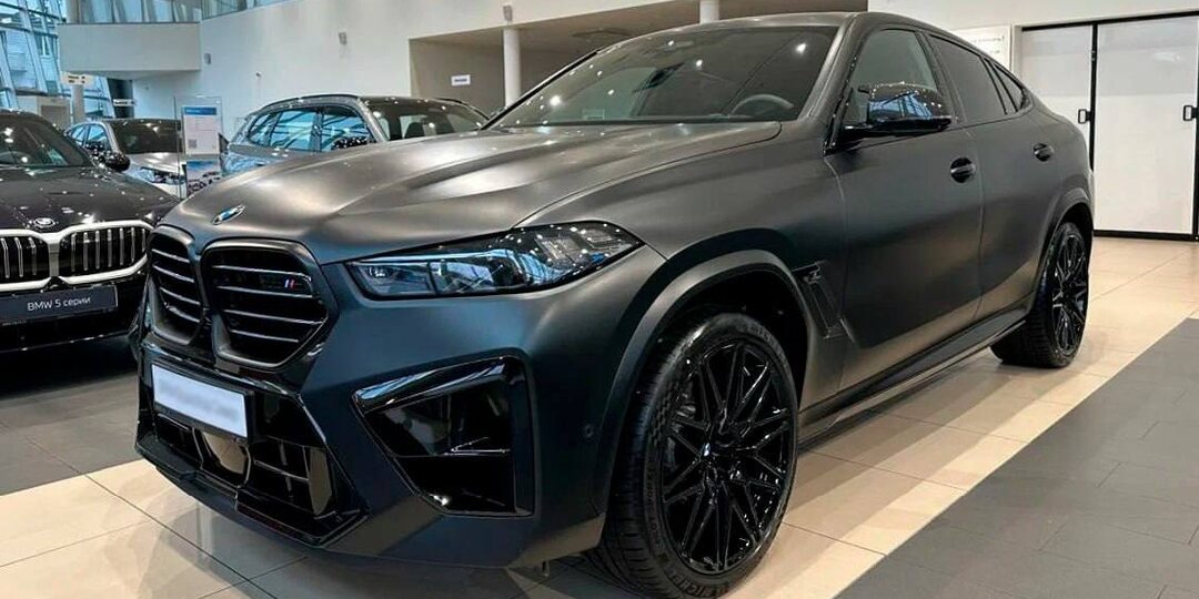 В Госдуме предложили ввести разовый налог на дорогие авто