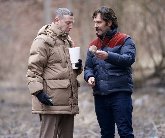 Friendship, directed by Andrew DeYoung. Courtesy of A24