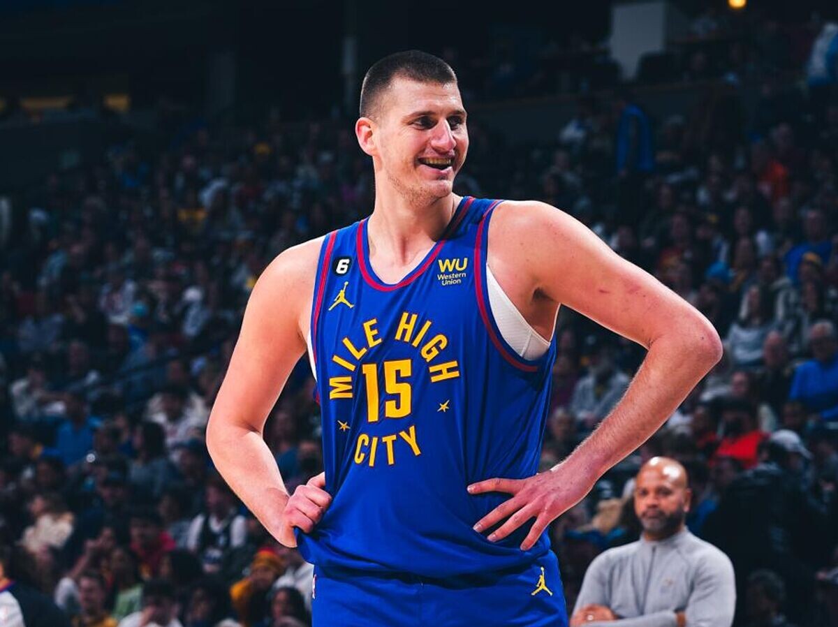    Баскетболист "Денвер Наггетс" Никола Йокич в матче НБА | © пресс-служба клуба "Денвер Наггетс"