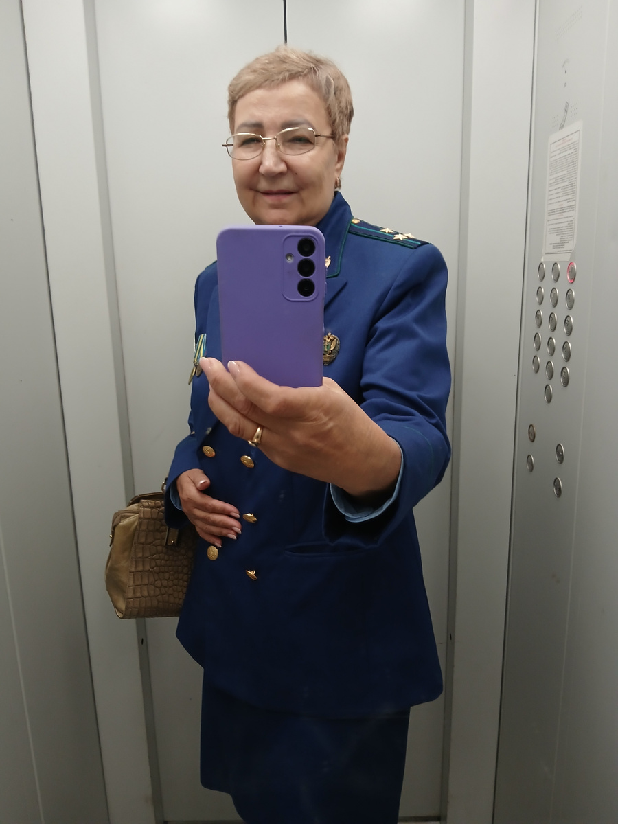 Фото из семейного архива. Год  назад собралась на встречу с коллегами