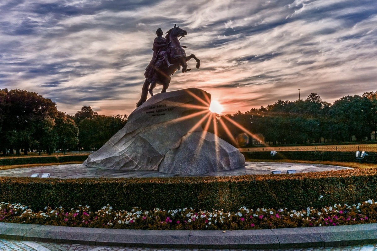 Санкт-Петербург 