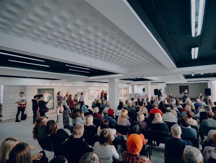    ФОТО: Культцентр "ЗИМ Галерея"