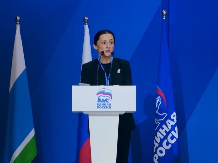     директор Екатеринбургского промышленно-технологического техникума имени В.М. Курочкина Мария Карабут / фото: скрин видео трансляции "Единой России"