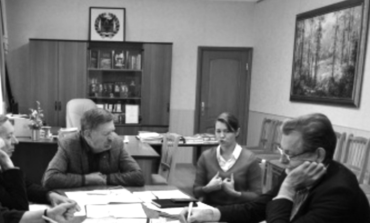 А.Ломакин, Е. Безрукова.