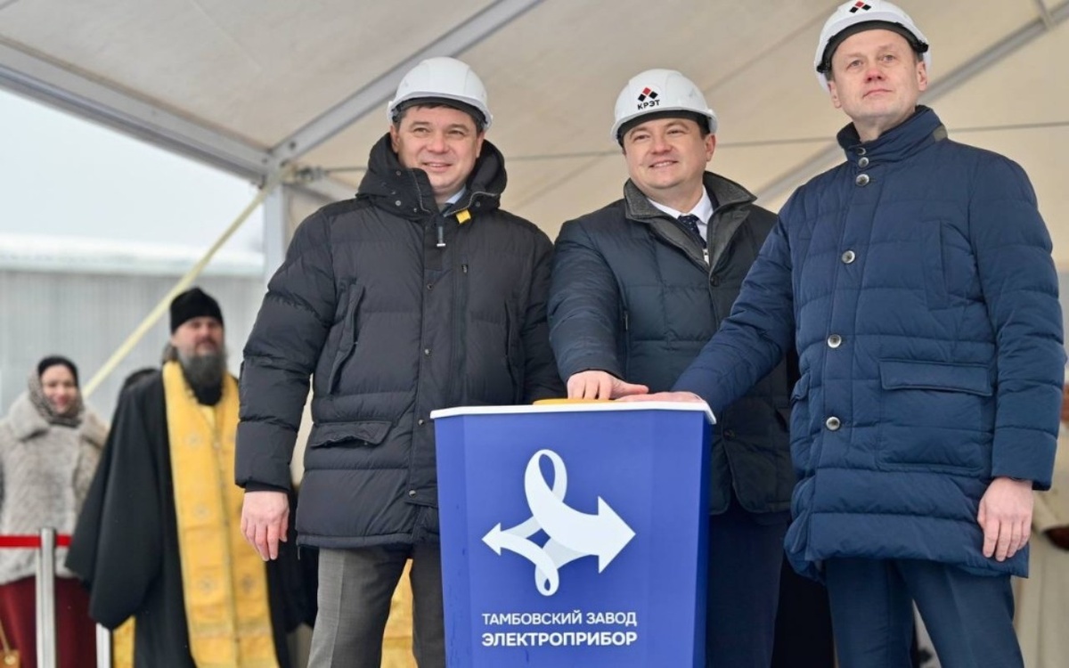    Тамбовский «Электроприбор» в рамках программы «Ростеха» расширяет мощности для гражданской авиации России фото: правительство Тамбовской области