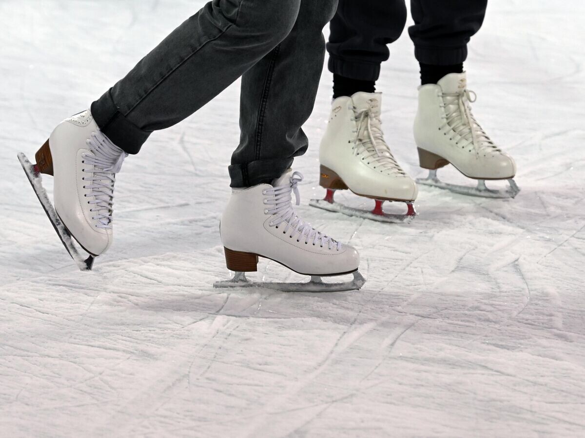    Горожане отдыхают на катке | © РИА Новости / Максим Блинов