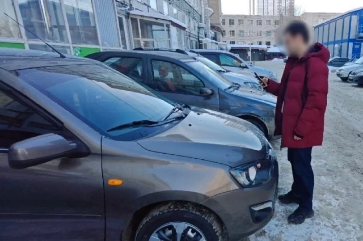    Пенсионер из Тольятти купил машину-призрак за 400 тысяч рублей