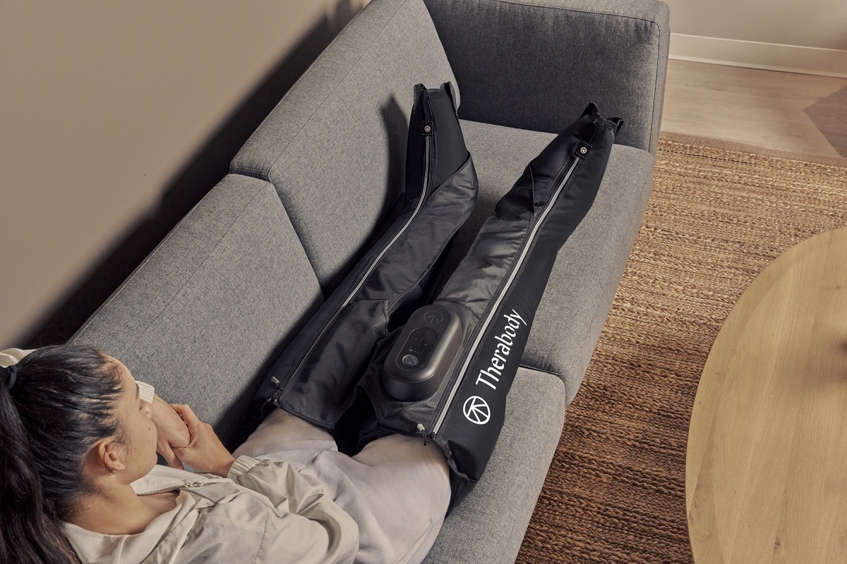 ист: https://theragunrussia.ru/blog/dejstvitelno-li-kompressionnye-sapogi-sposobstvuyut-vosstanovleniyu/