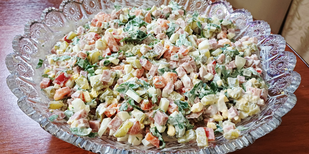 Салат "Задонский". Готовится быстро, получается очень вкусно.