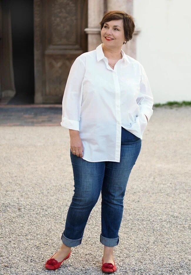 Стопа выглядит маленькой и короткой, но общей стройности это не добавило, скорее, наоборот