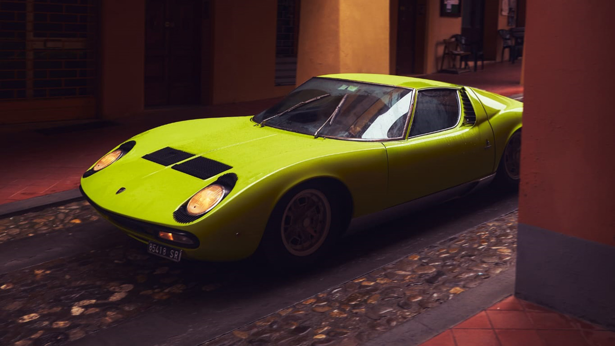 Lamborghini Miura в цвете Verde Scandal