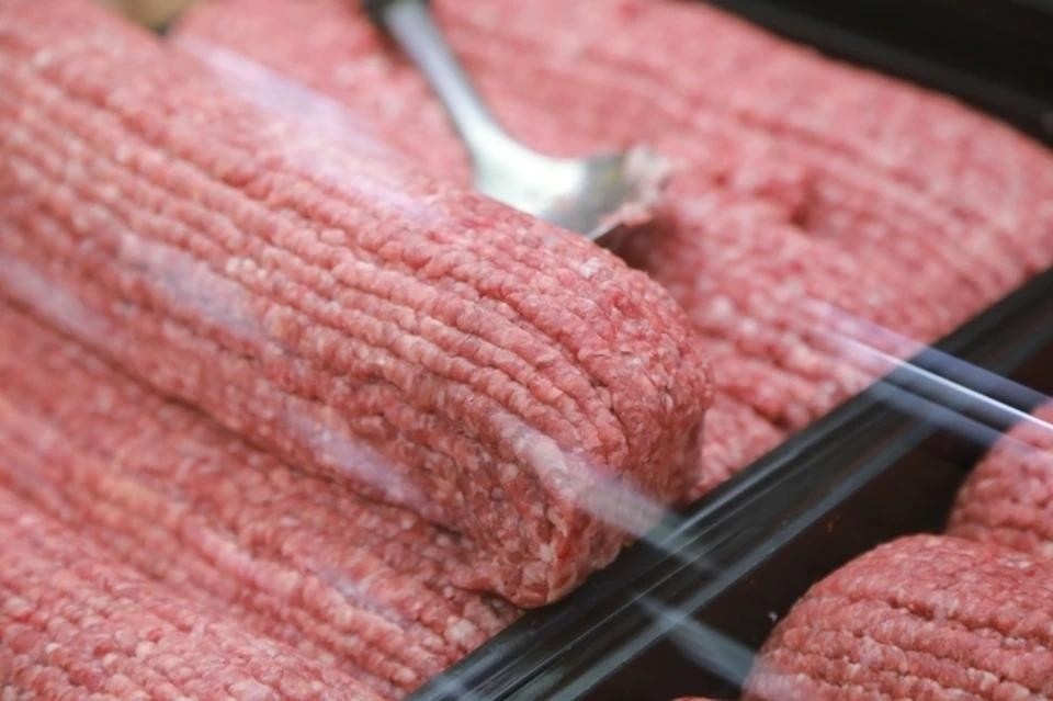    Предприятие выпускало «свино-говяжий» фарш, где не оказалось говядины. Артем ЛЕНЦ